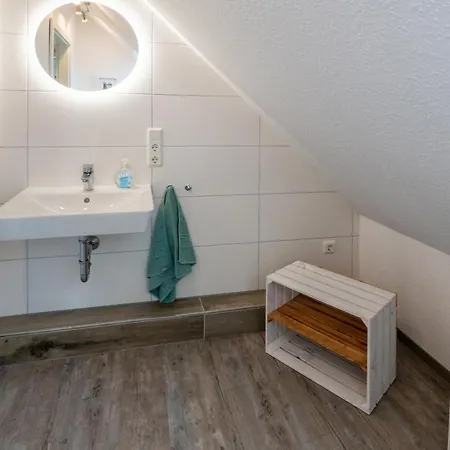 Steuerbord דורנומרזיל