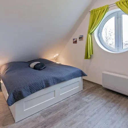 דירה Steuerbord דורנומרזיל